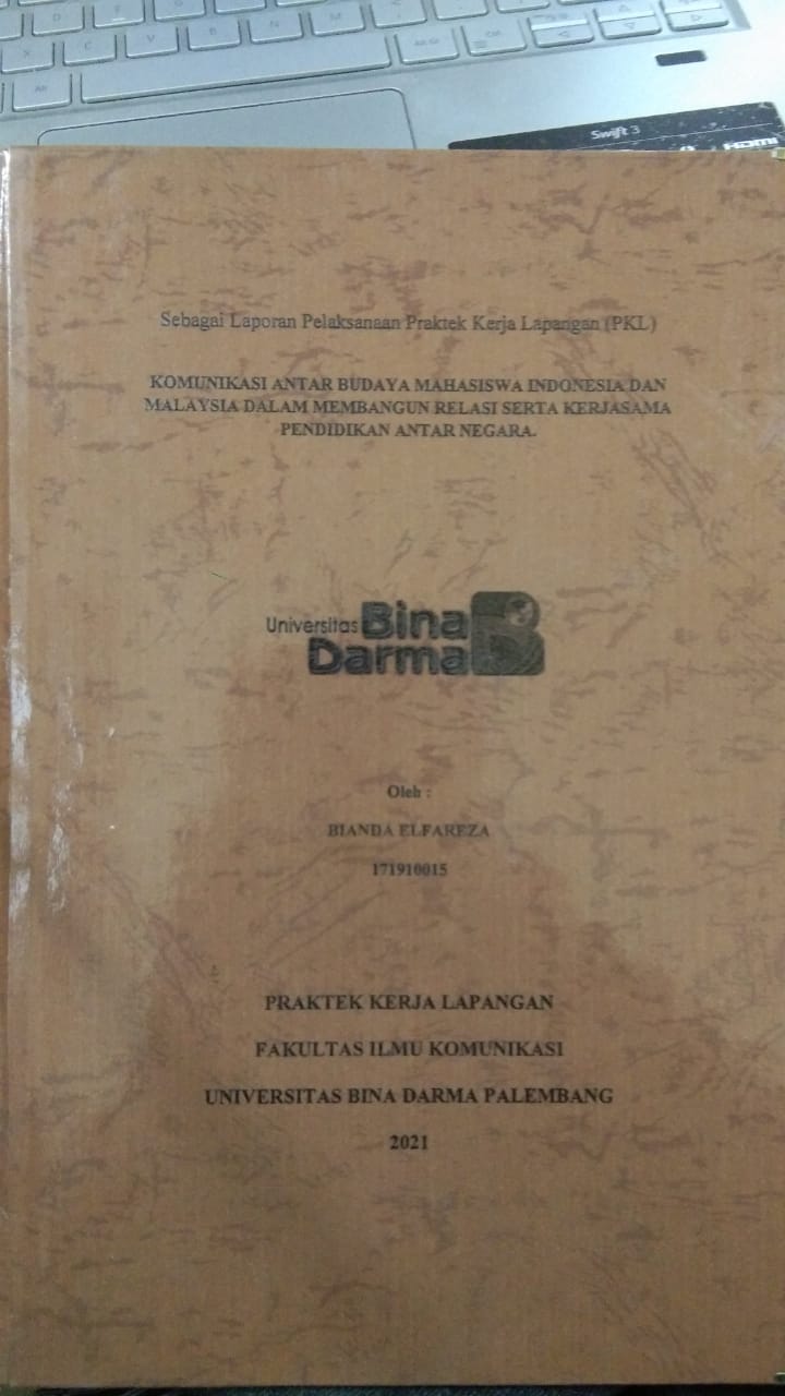 Cover KOMUNIKASI ANTAR BUDAYA MAHASISWA INDONESIA DALAM MEMBANGUN RELASI SERTA KERJASAMA PENDIDIKAN ANTAR NEGARA / BIANDA ELFAREZA