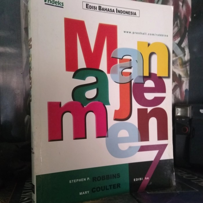 Cover MANAJEMEN EDISI KE 7 JILID 1 :  Edisi Bahasa Indonesia / Stephen P. Robbins ; Mary Coulter