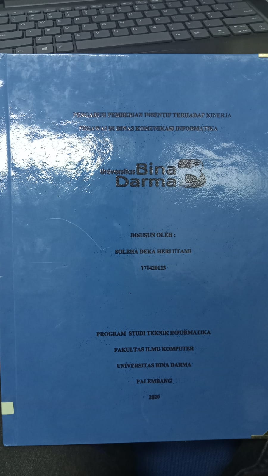 Cover PENGARUH PEMBERIAN INSENTIF TERHADAP KINERJA PEGAWAI DI DINAS KOMUNIKASI INFORMATIKA
