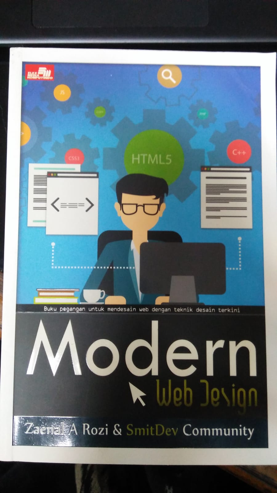 Cover MODERN WEB DESIGN / Zaenal A Rozi