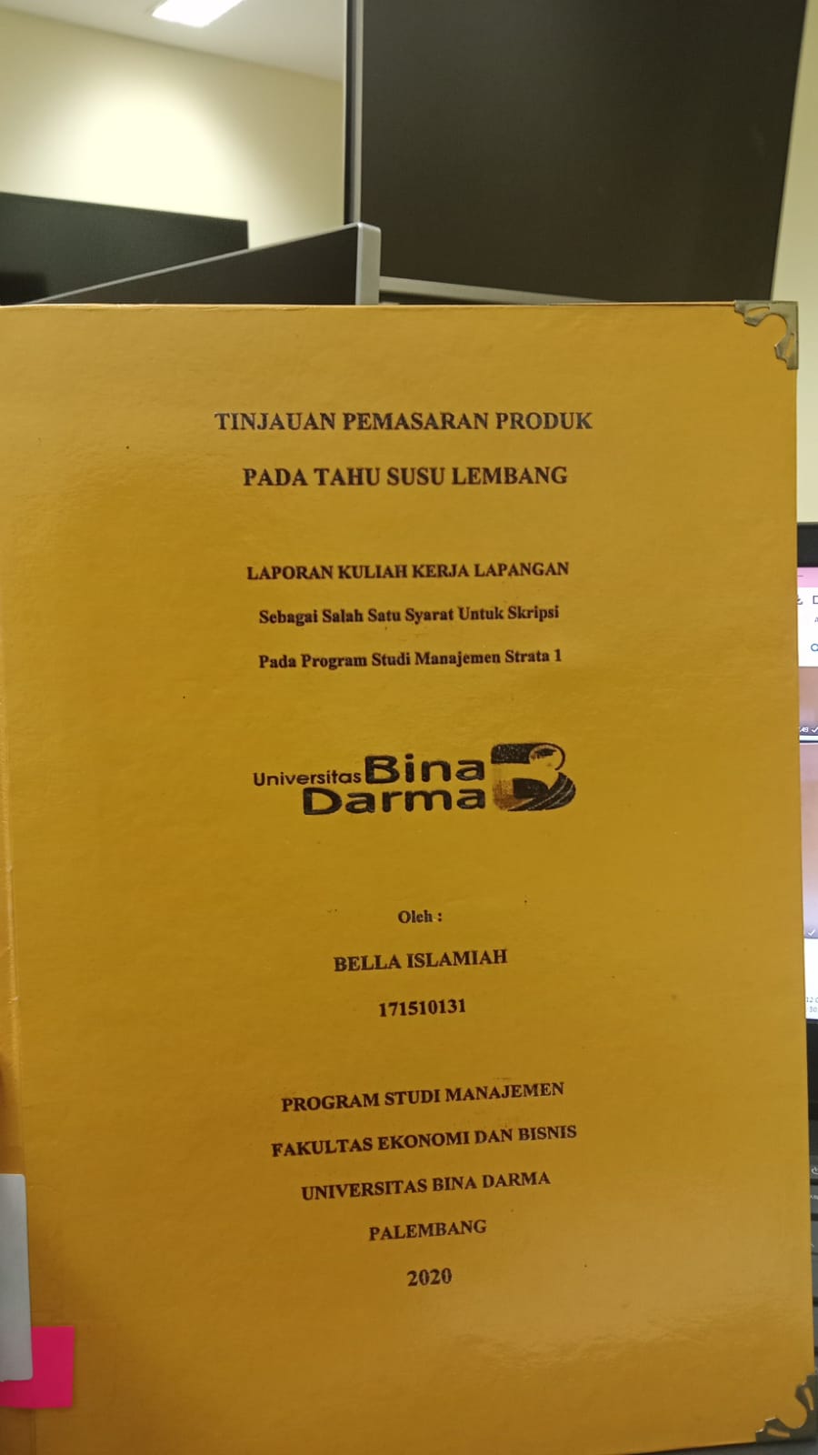 Cover TINJAUAN PEMASARAN PRODUK PADA TAHU SUSU LEMBANG / BELLA ISLAMIAH