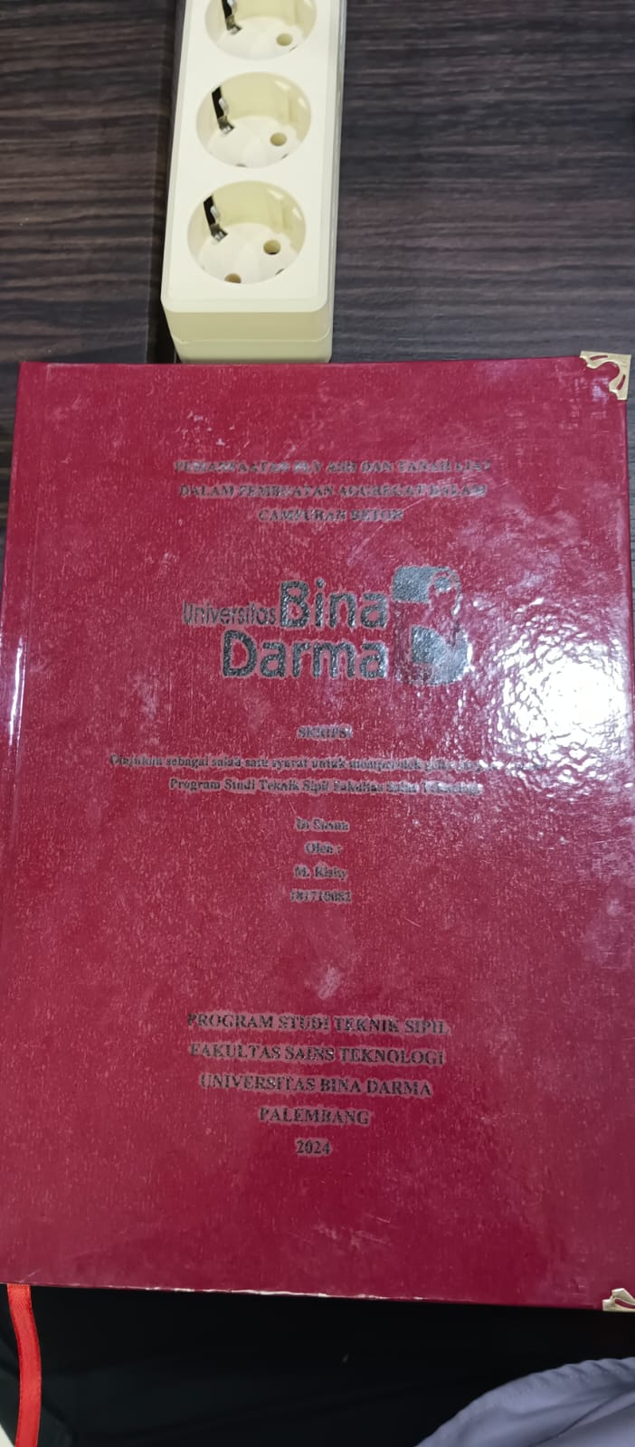Cover PEMANFAATAN FLY ASH DAN TANAH LIAT DALAM PEMBUATAN AGGREGAT DALAM CAMPURAN BETON / M. Risky