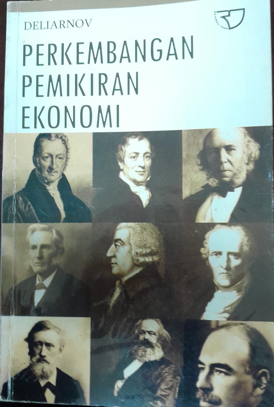 Cover PERKEMBANGAN PEMIKIRAN EKONOMI / Deliarnov